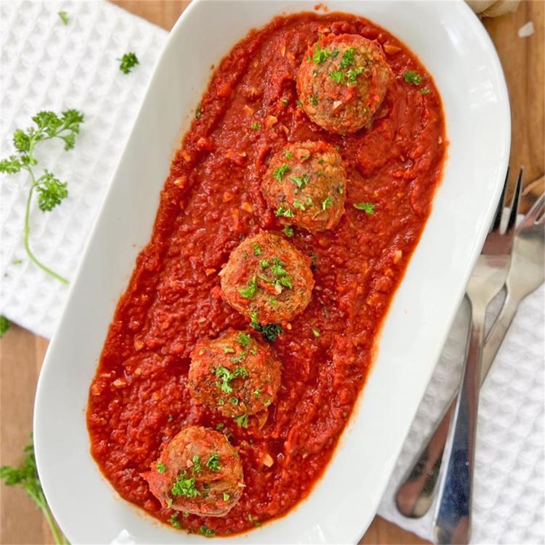AMAZING Mushroom Meatballs | Spanish-Style in Tomato Sauce