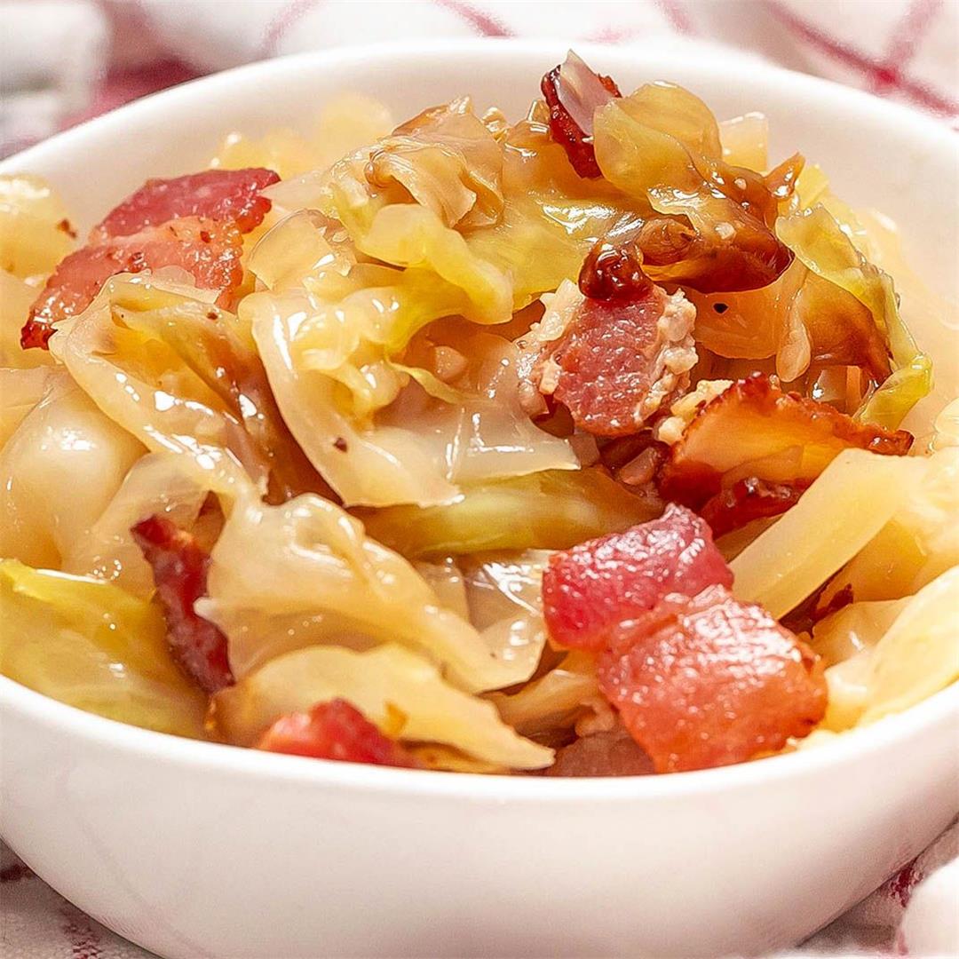 BEST Crockpot Cabbage {Slow Cooker Cabbage with Bacon Recipe VI