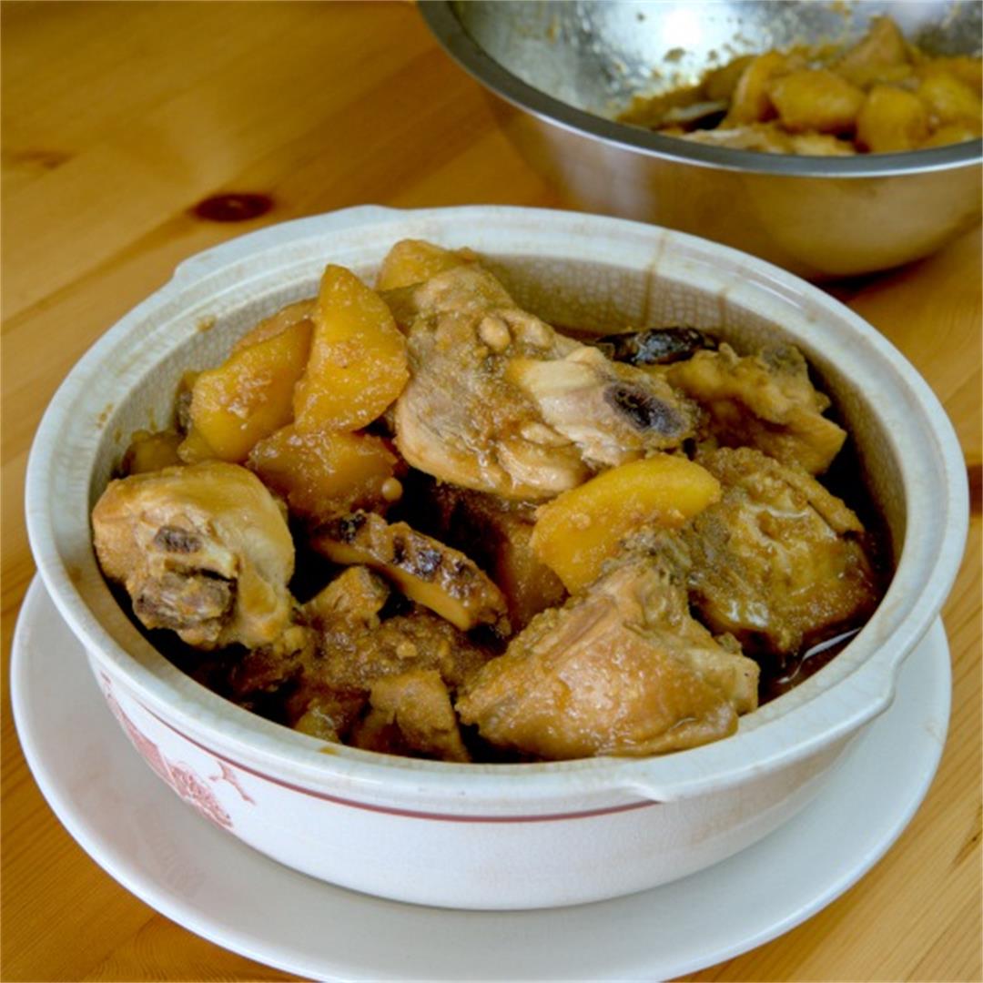 Ayam Pongteh- Baba and Nyonya recipe (chicken and potato stew)