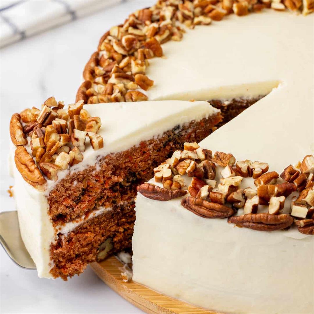 Simple Carrot Cake Recipe with Cream Cheese Frosting
