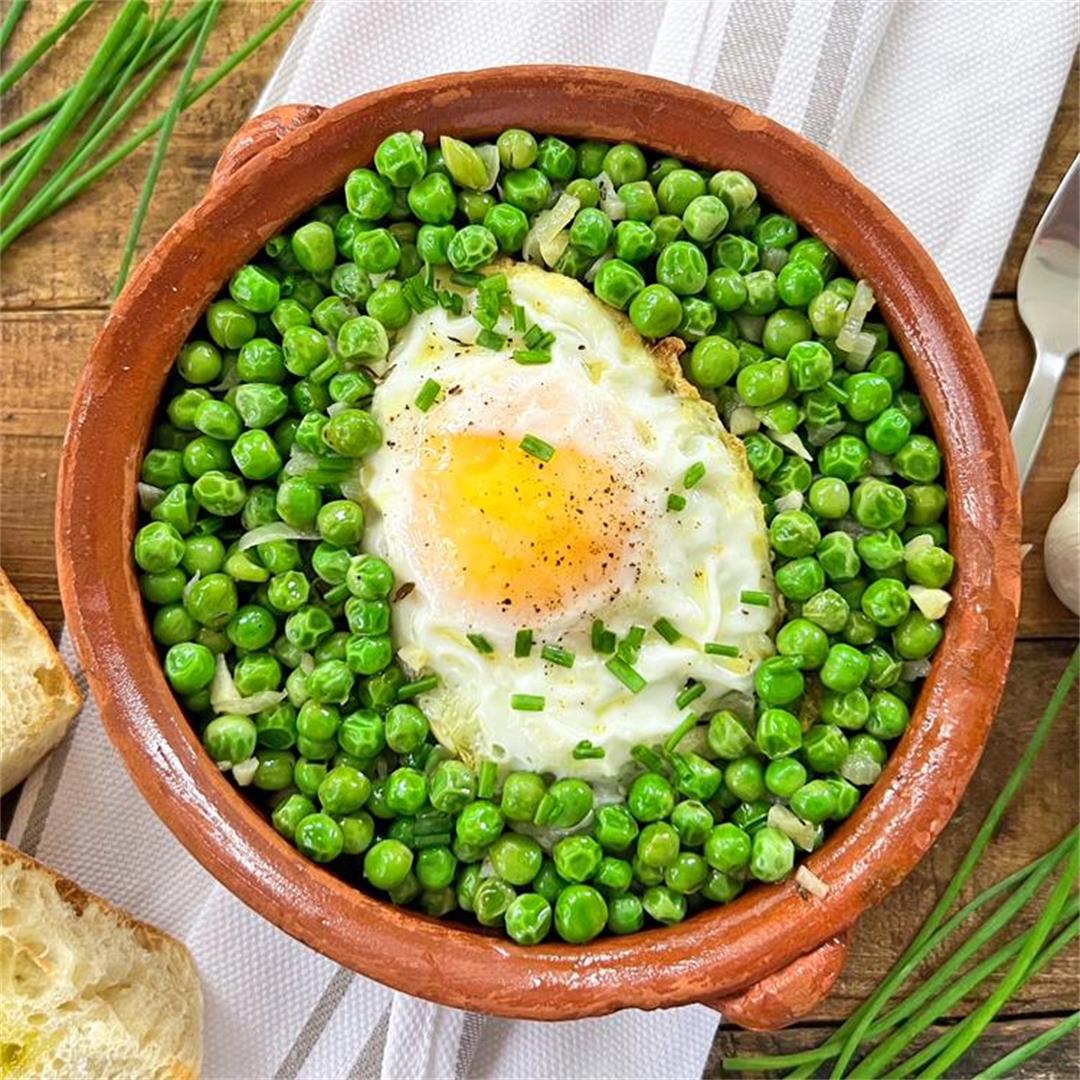Spanish Garlic Peas with Eggs | Quick & EASY 20 Minute Recipe