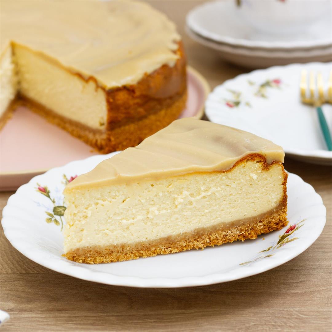 Cheesecake with halva ⋆ MeCooks Blog