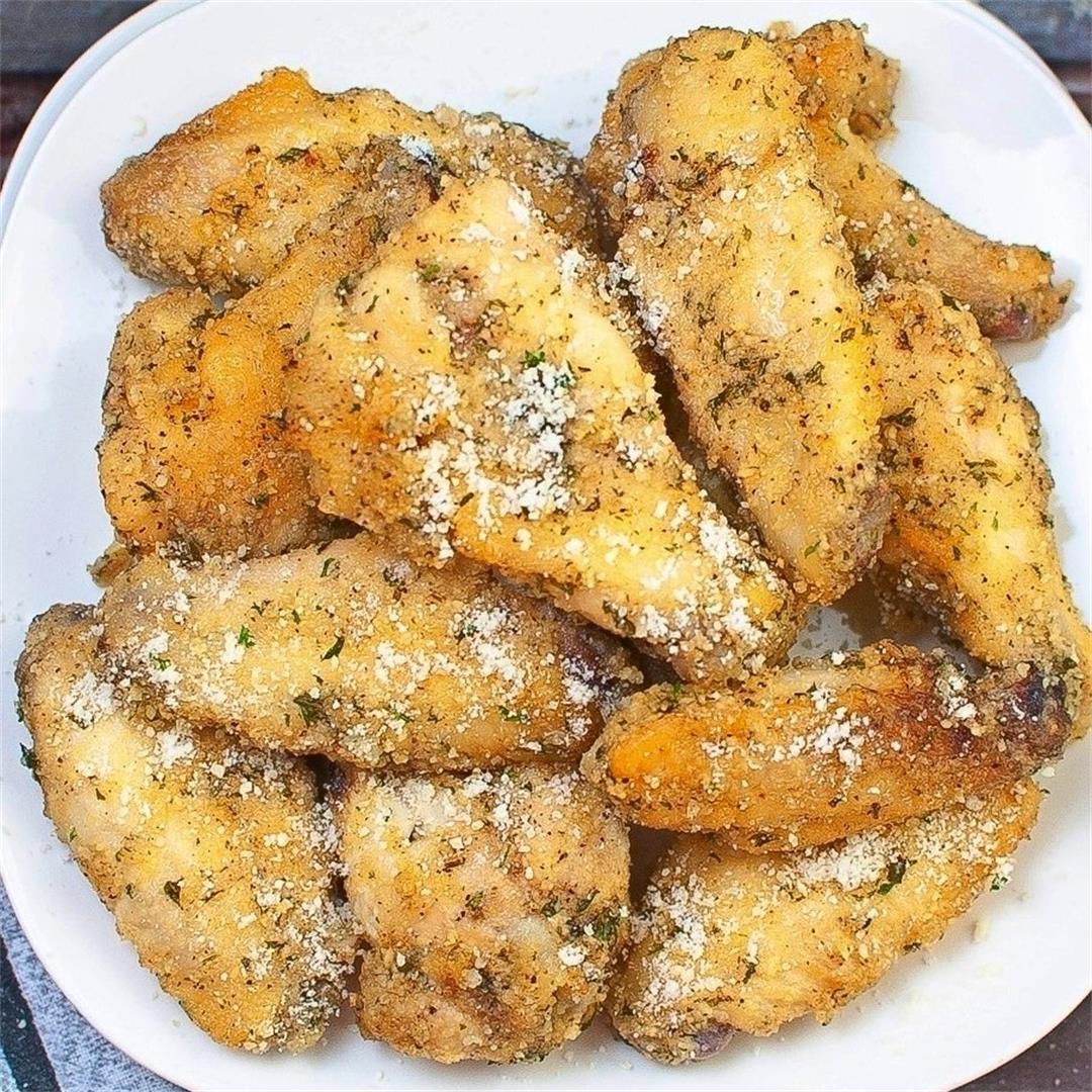 Air fryer garlic parmesan wings