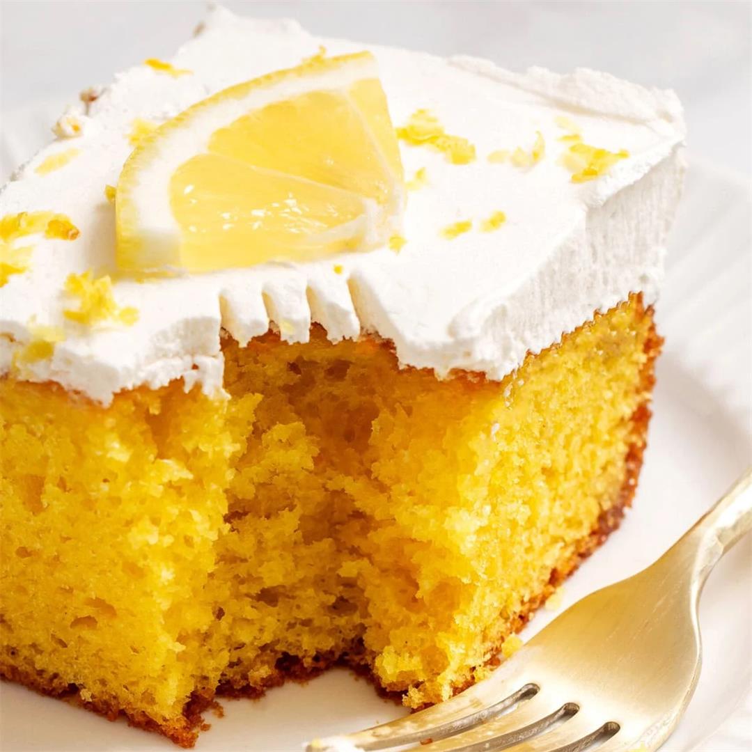 The Best Lemon Poke Cake