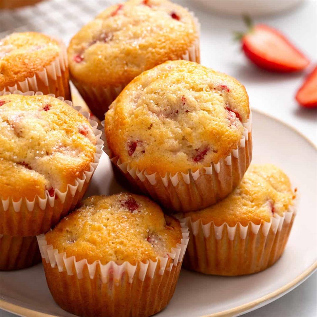 The Best Easy Strawberry Muffins Recipe