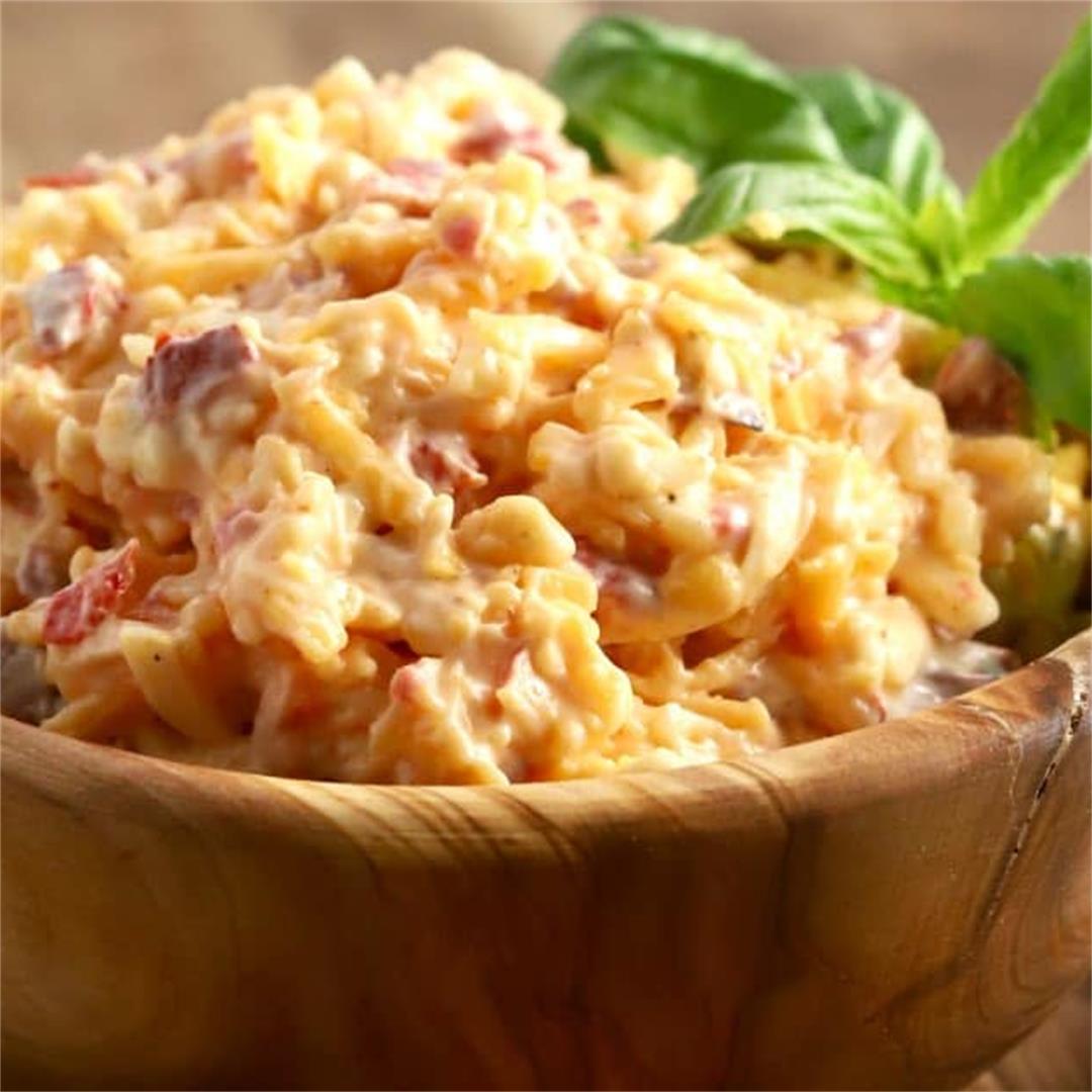 Old-Fashioned Pimento Cheese