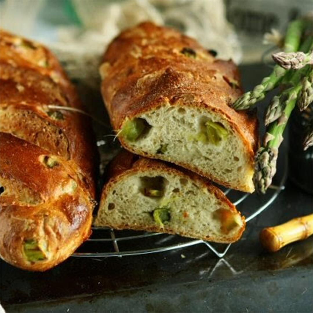Asparagus Baton Bread with Sesame Seeds