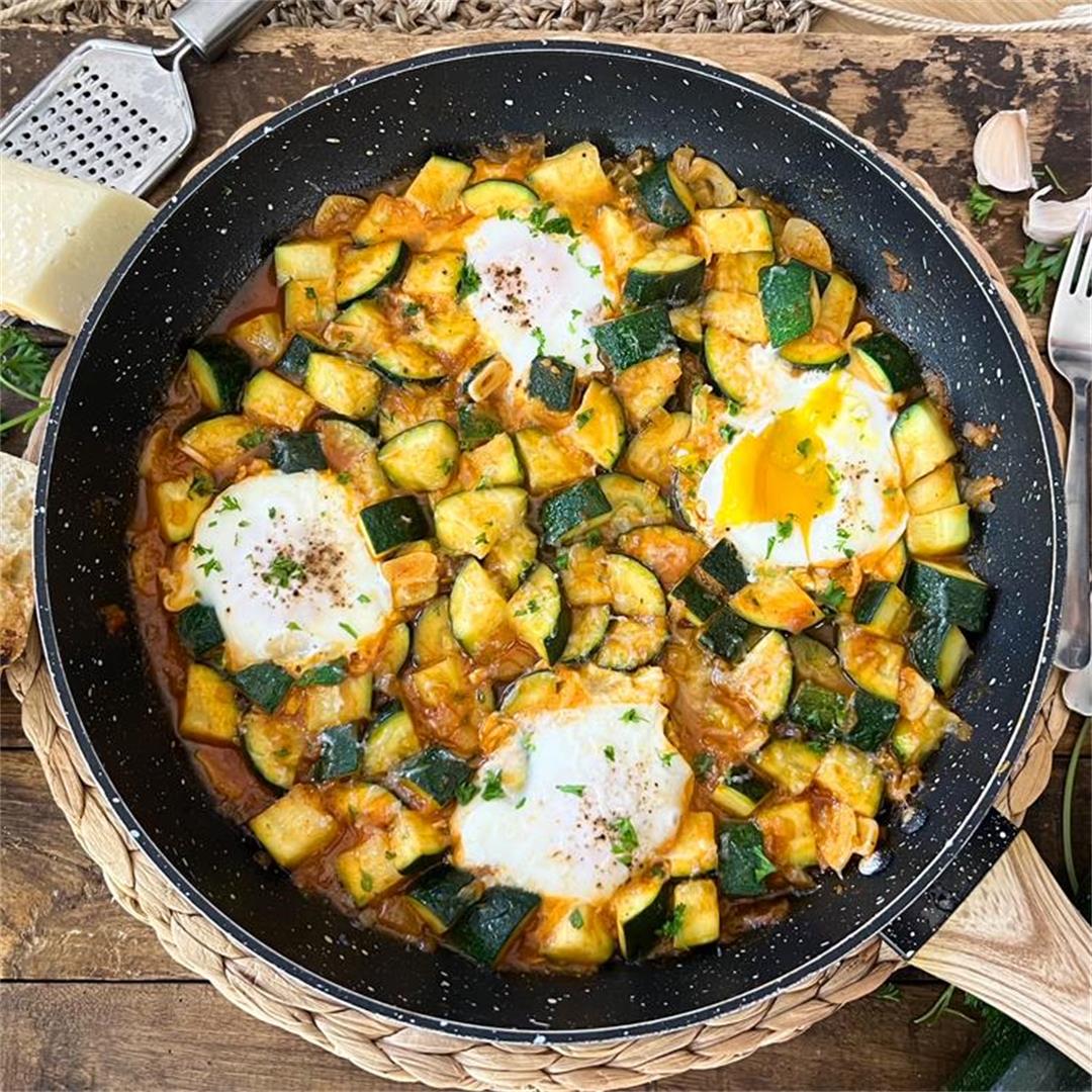 One-Pan Zucchini and Egg Skillet | IRRESISTIBLY Delicious