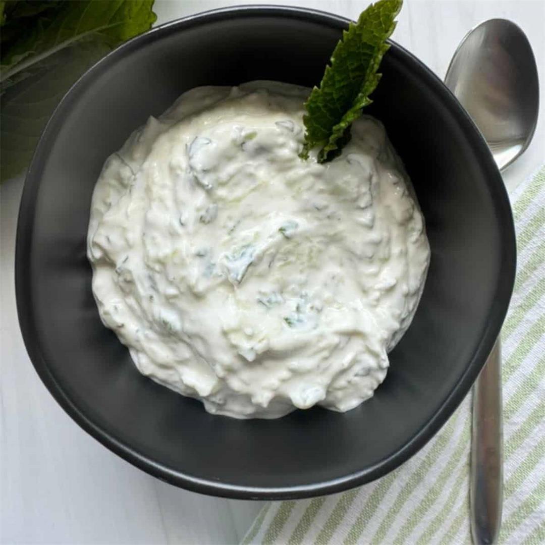 Easy 10-Minute Healthy Tzatziki Sauce Recipe (Cucumber Yogurt S