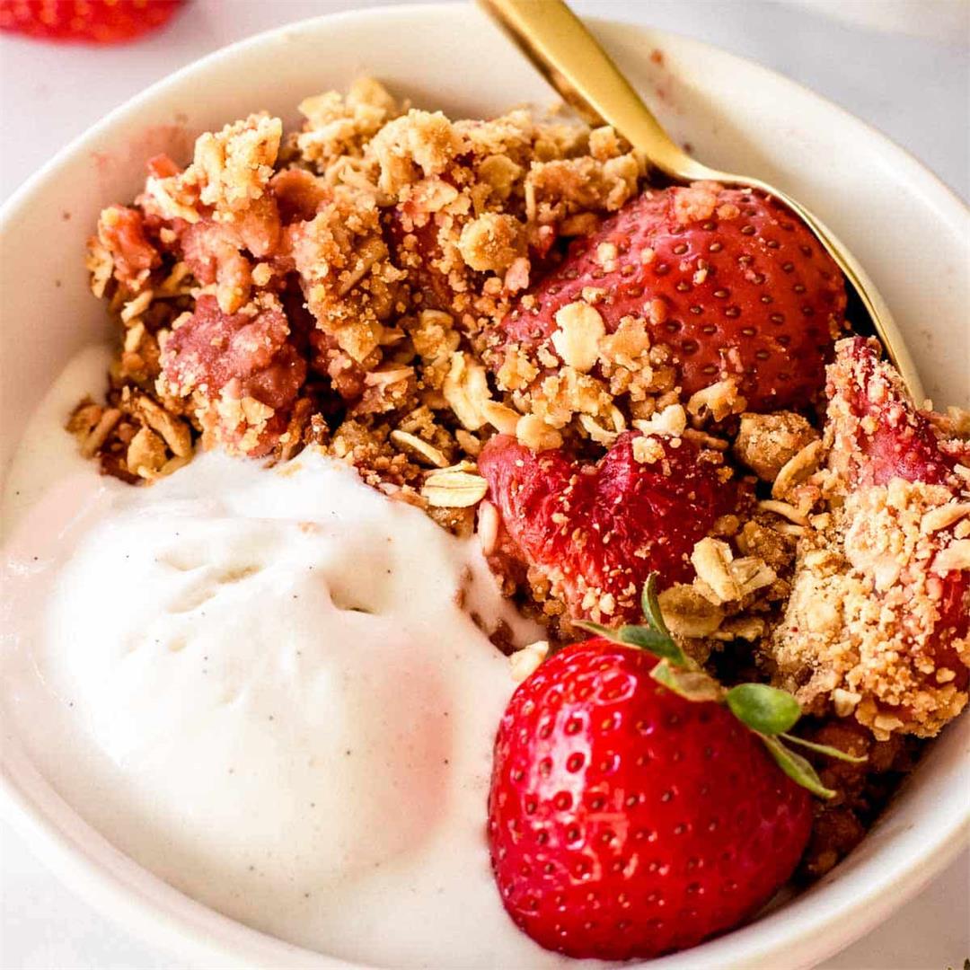 Best Easy Strawberry Crumble