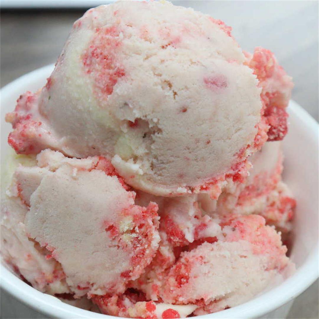 Homemade Strawberry Shortcake Ice Cream -