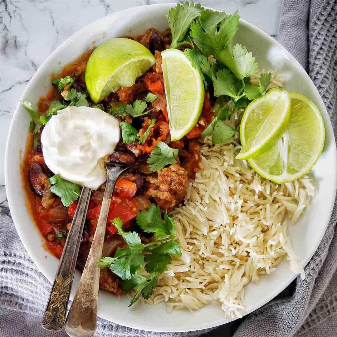 Slow Cooker Chilli Con Carne (Cooks itself!)