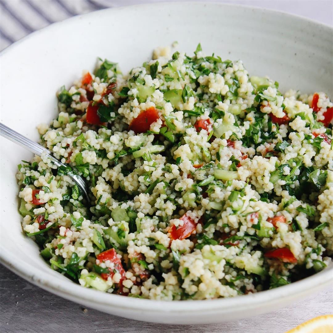 Couscous Tabbouleh Salad Recipe (Quick + Vegetarian)