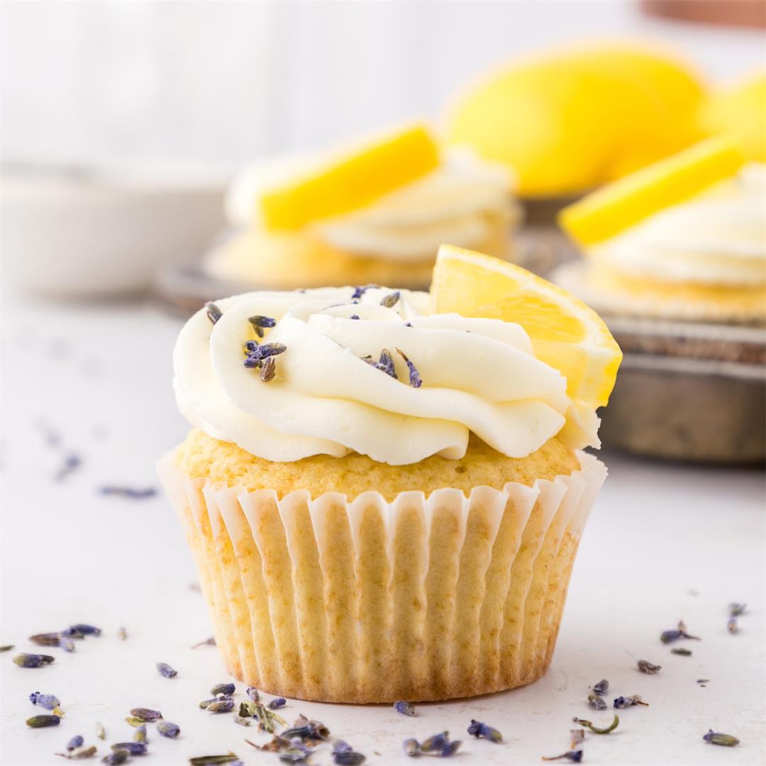 Lemon Lavender Cupcakes