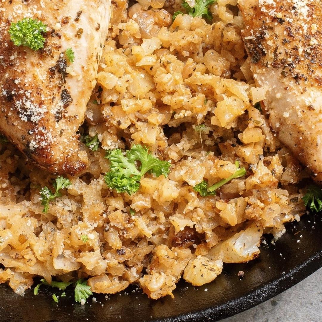 Perfectly Seasoned Parmesan Cauliflower Rice You Need to Try To