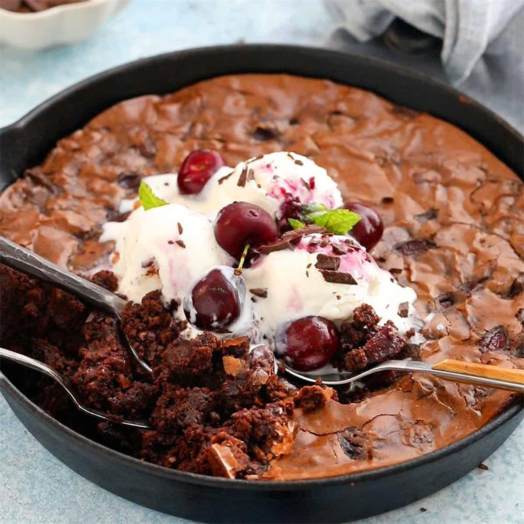 Cherry Chocolate Brownies {One Bowl}
