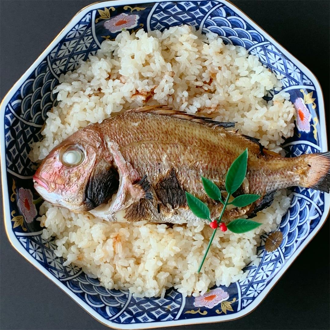 Sea bream rice (tai meshi)