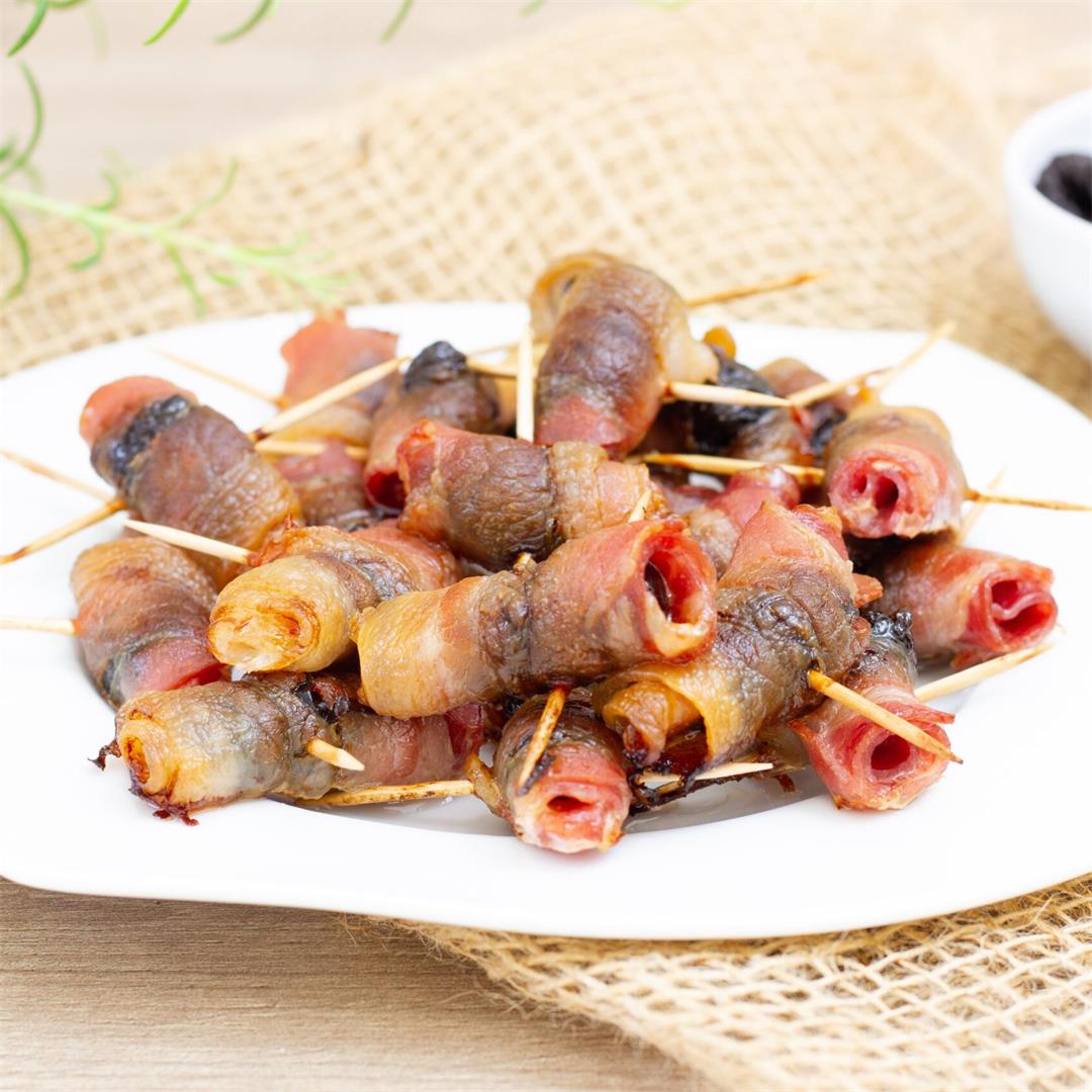 Prunes in bacon ⋆ MeCooks Blog
