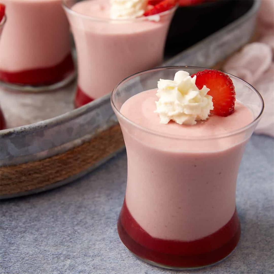 Creamy Strawberry Mousse With White Chocolate