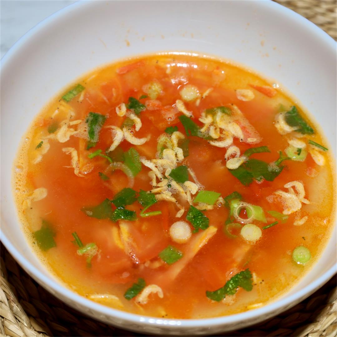 Simple Vietnamese Papery Dried Shrimp and Tomato Soup