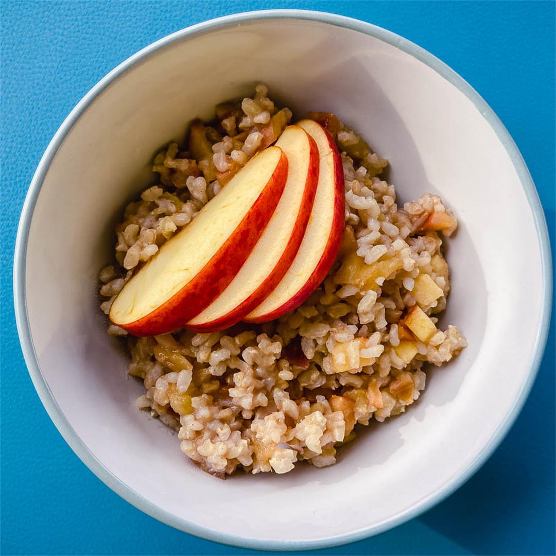 Apple Cinnamon Rice Porridge: A Gluten & Dairy-free Family Brea