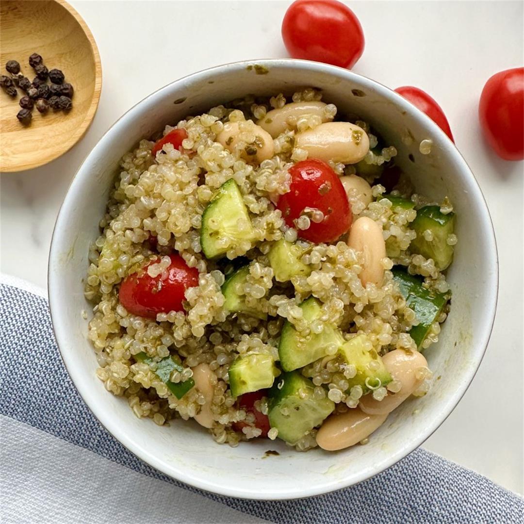 Mediterranean Quinoa White Bean Salad