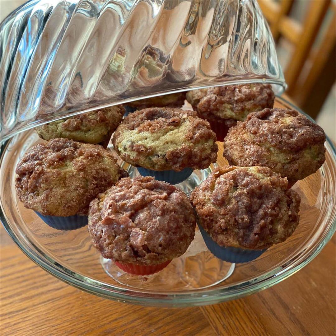 Easy Zucchini Cinnamon Swirl Muffins