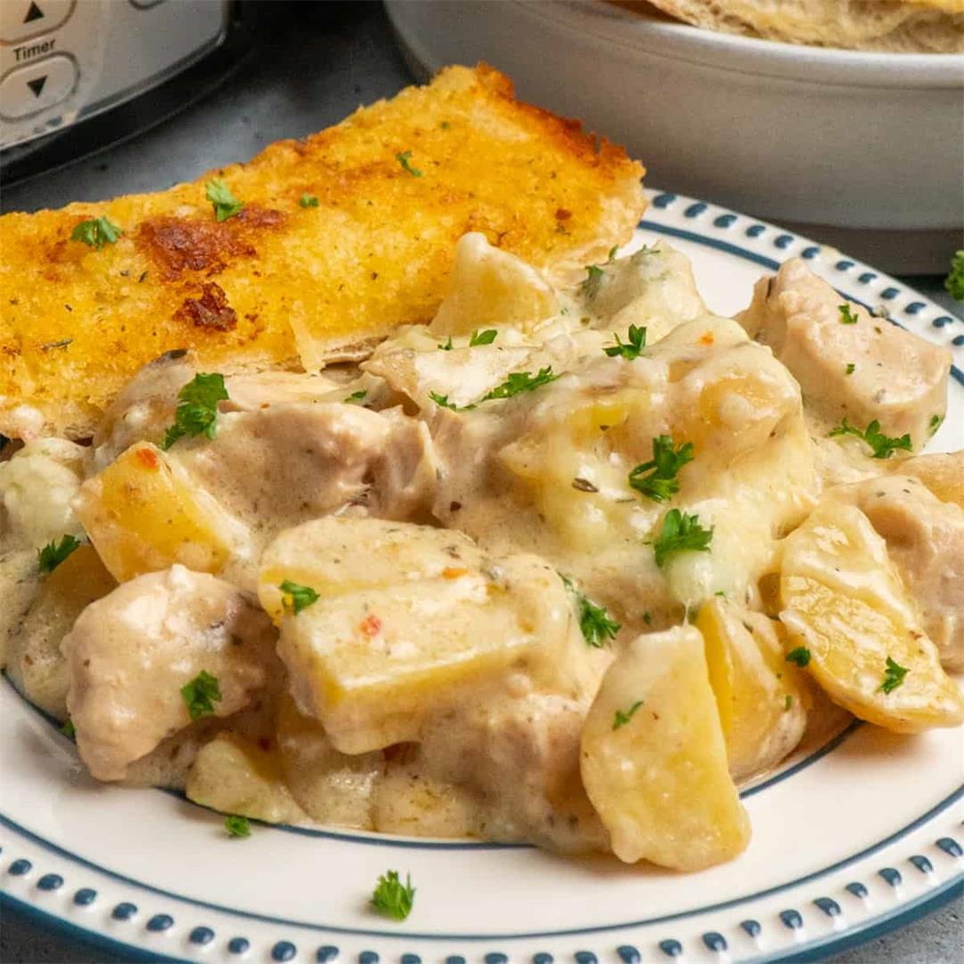 Crock Pot Garlic Parmesan Chicken and Potatoes