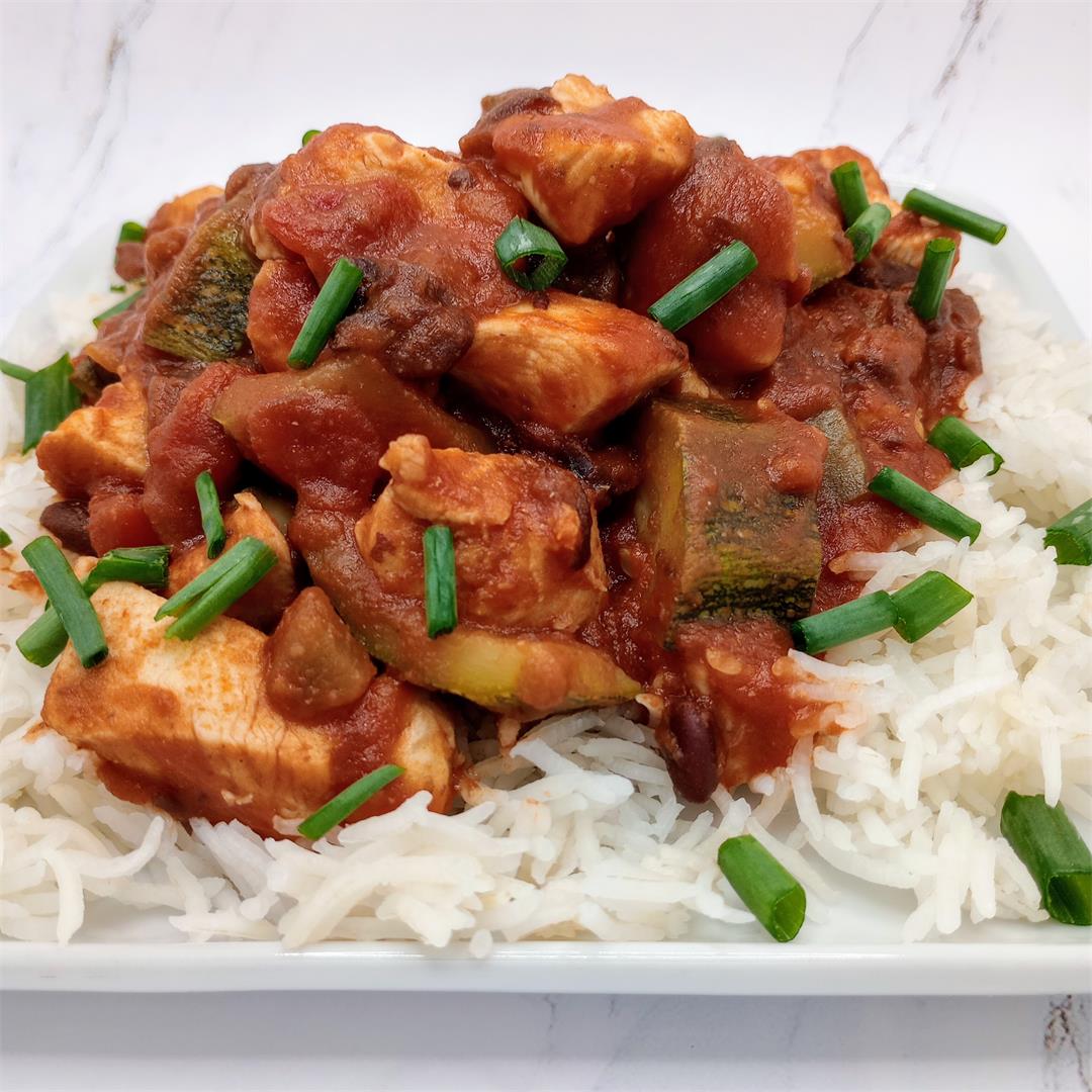 Chicken Breast Black Beans Recipe with Zucchini and Salsa