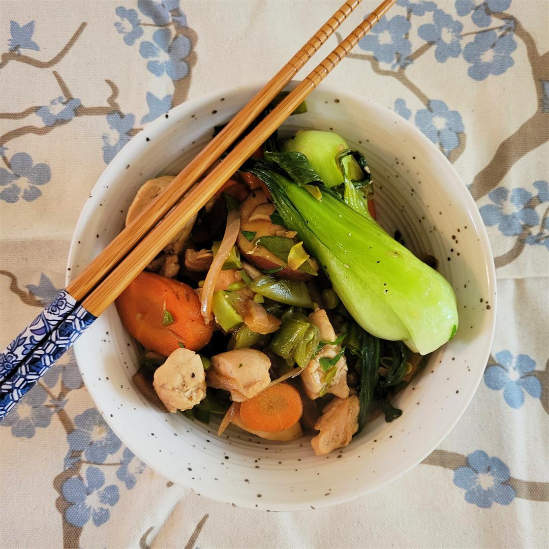 Chicken and snow pea stir fry