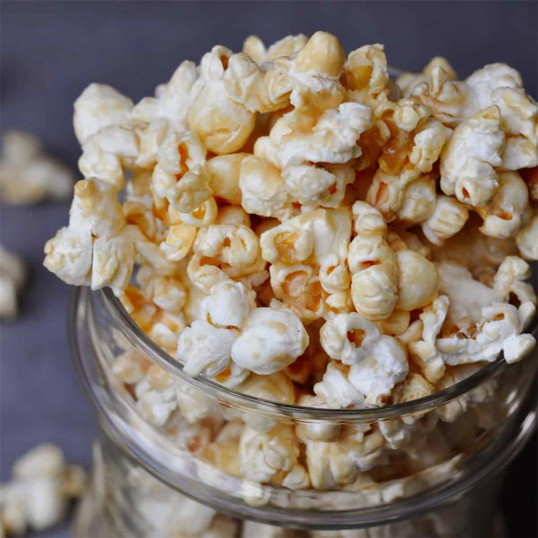 Healthiest Ever Vegan Salted Caramel Popcorn