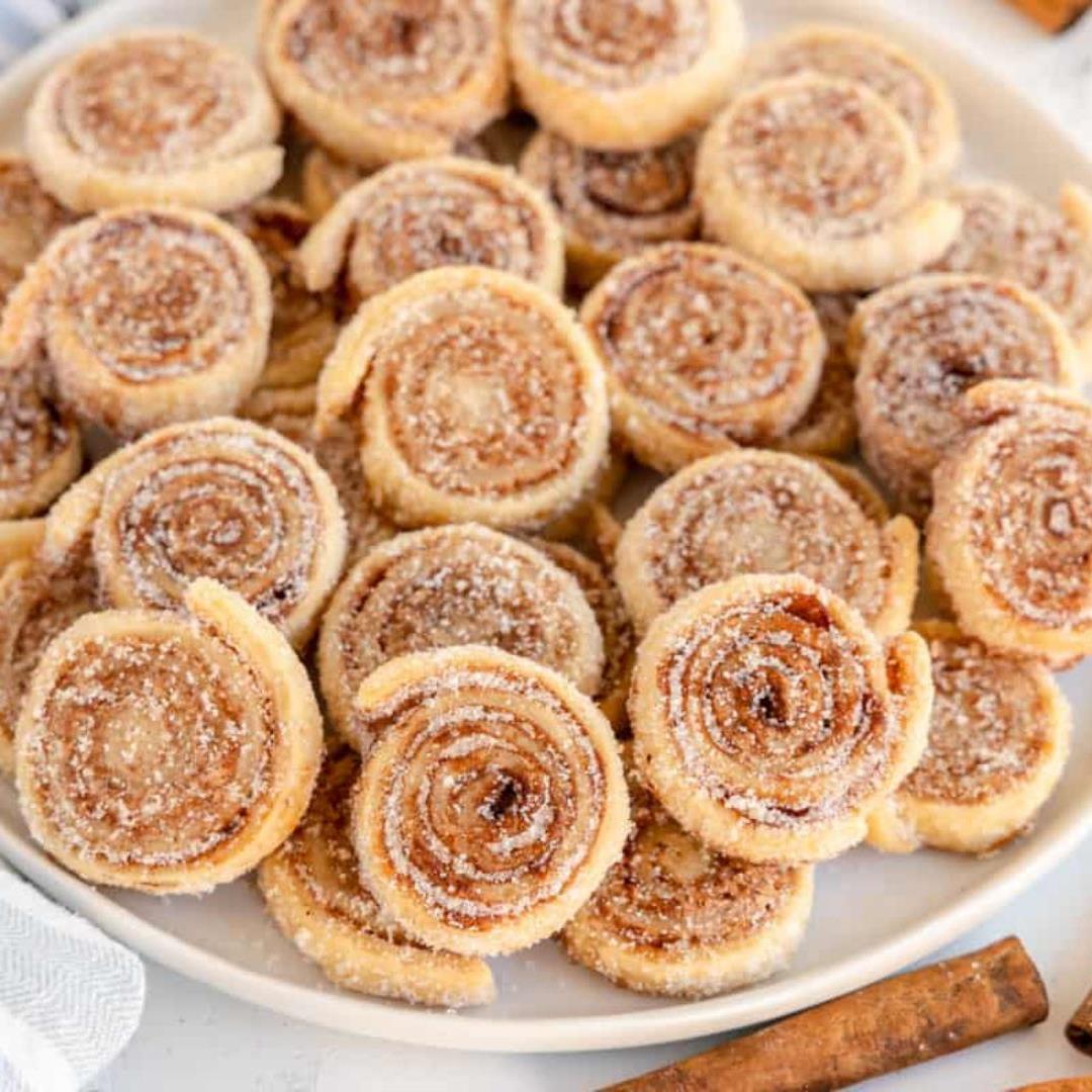 Cinnamon Pie Crust Cookies