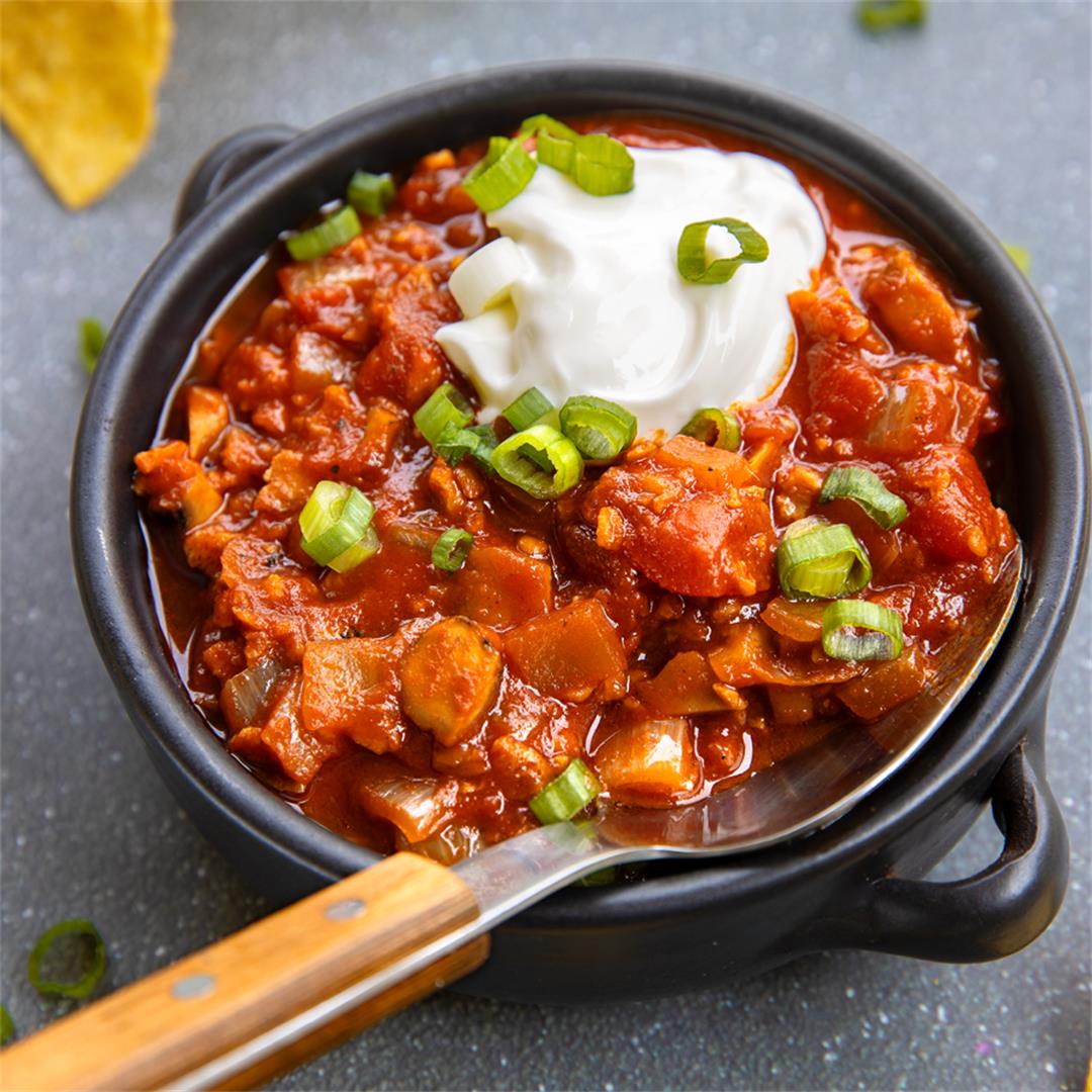 No-Nonsense Meatless Chili