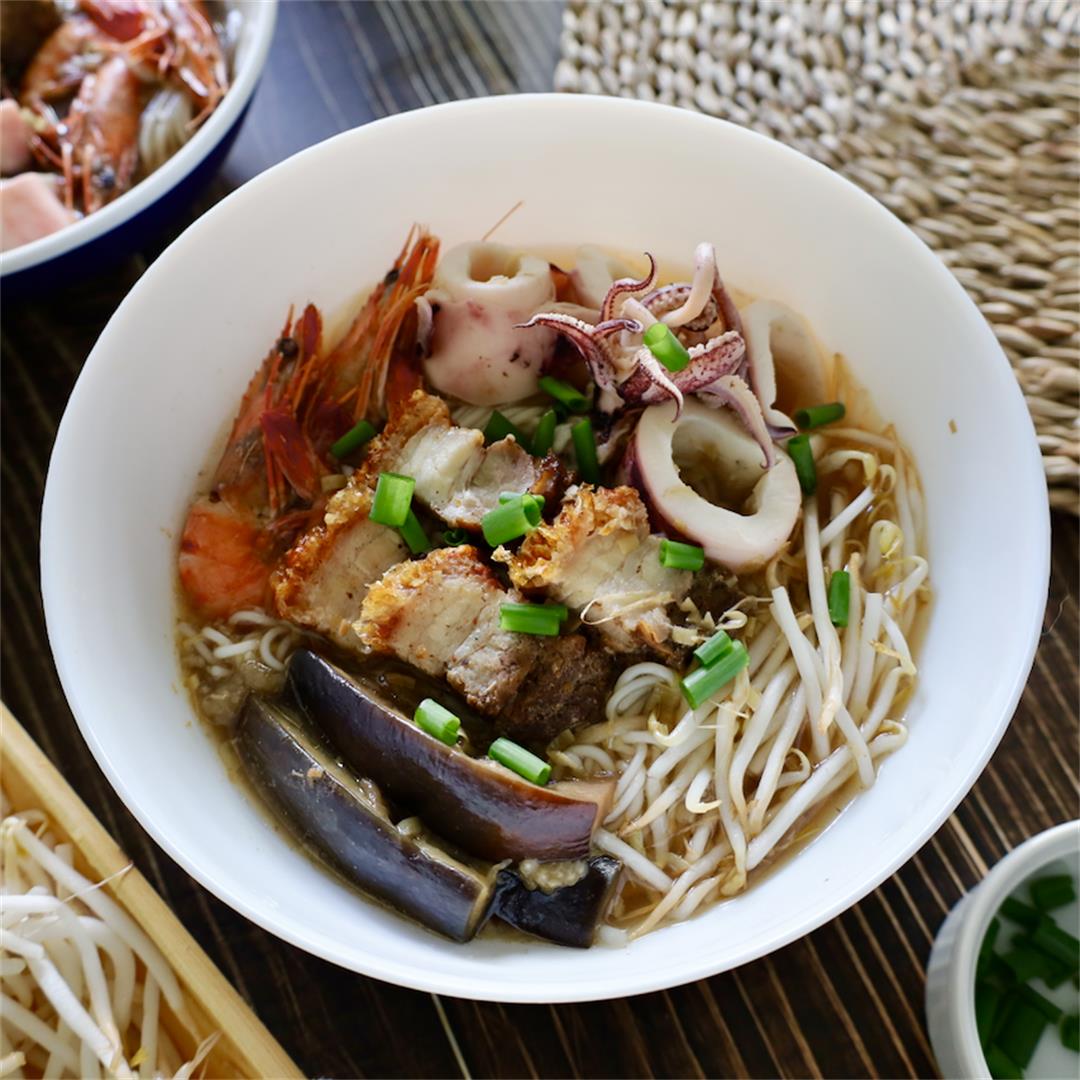 30-minute Bun Mam Recipe (Vietnamese Fermented Fish Noodle Soup