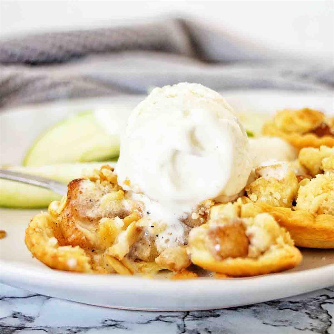 Easy Apple Crumble Tartlets