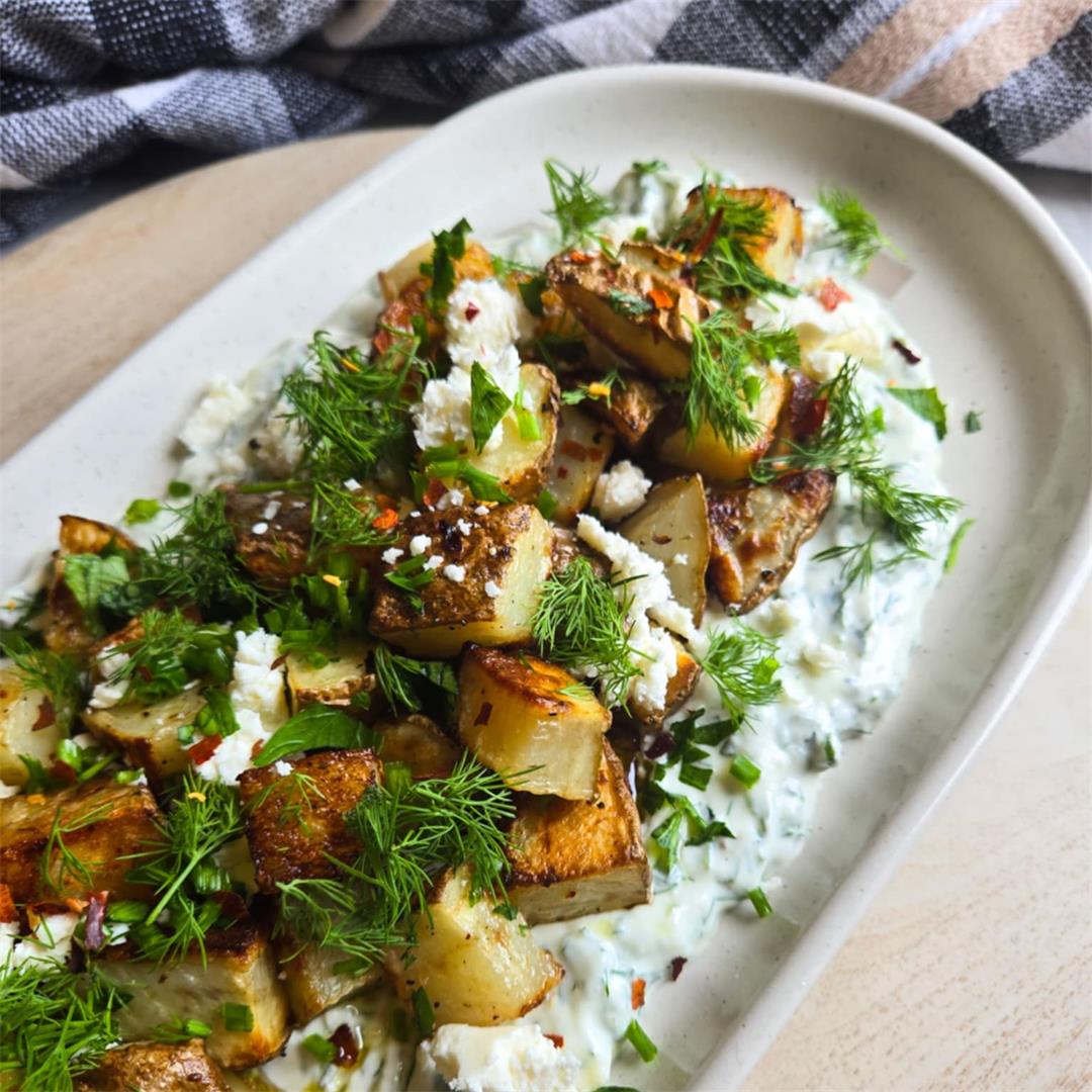 Crispy Tater Tzatziki Plate