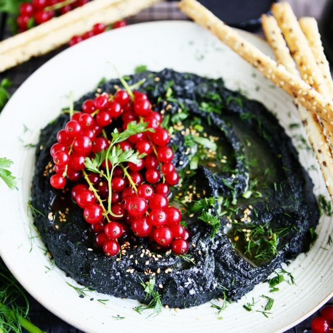 Black Hummus