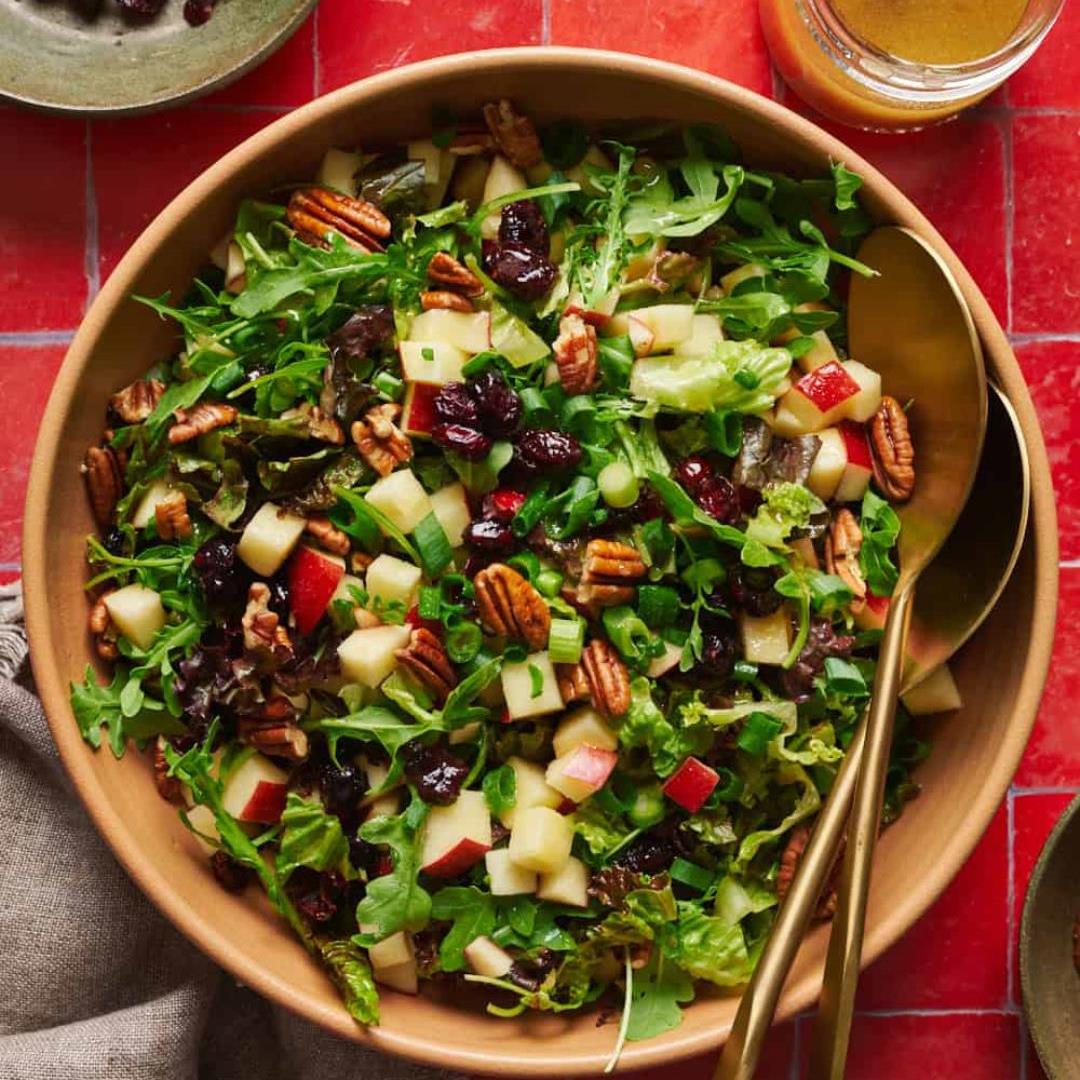 Arugula and Apple Salad with Apple Cider Dressing