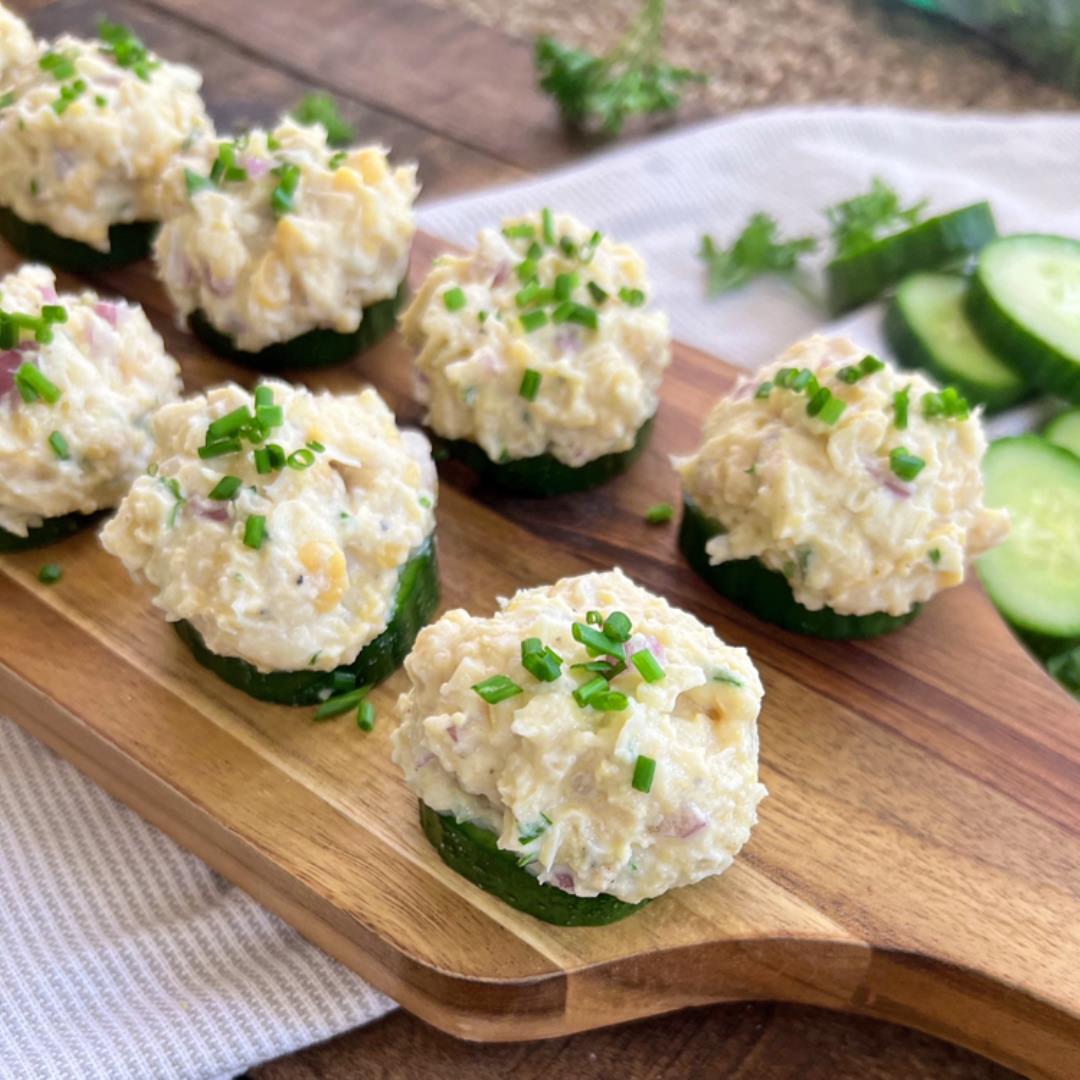 Chickpea Salad Canapés | HEALTHY & Delicious 10 Minute Recipe