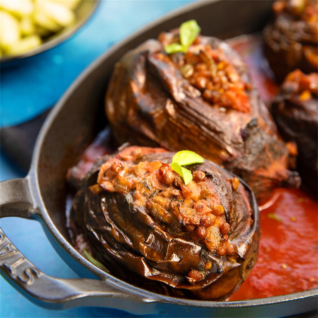 Karniyarik (Turkish Stuffed Eggplants)