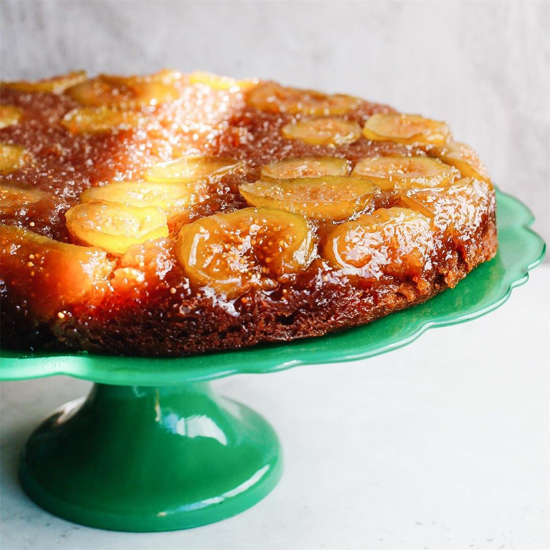 Fresh Fig Upside Down Cake with Honey