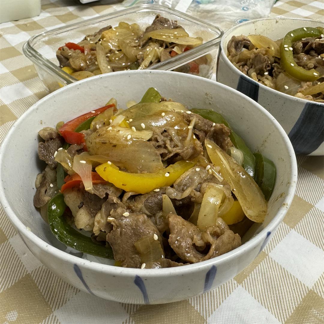 A Simple Weeknight Pepper Beef Rice Bowl