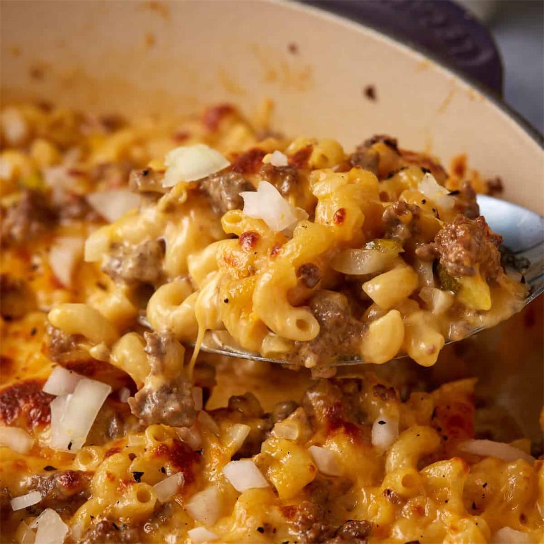 The Easiest One-Pot Cheeseburger Macaroni Recipe