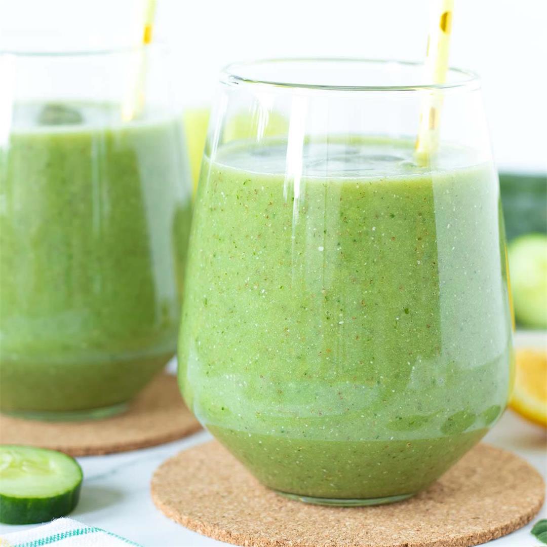 Green Cucumber Spinach Apple Smoothie