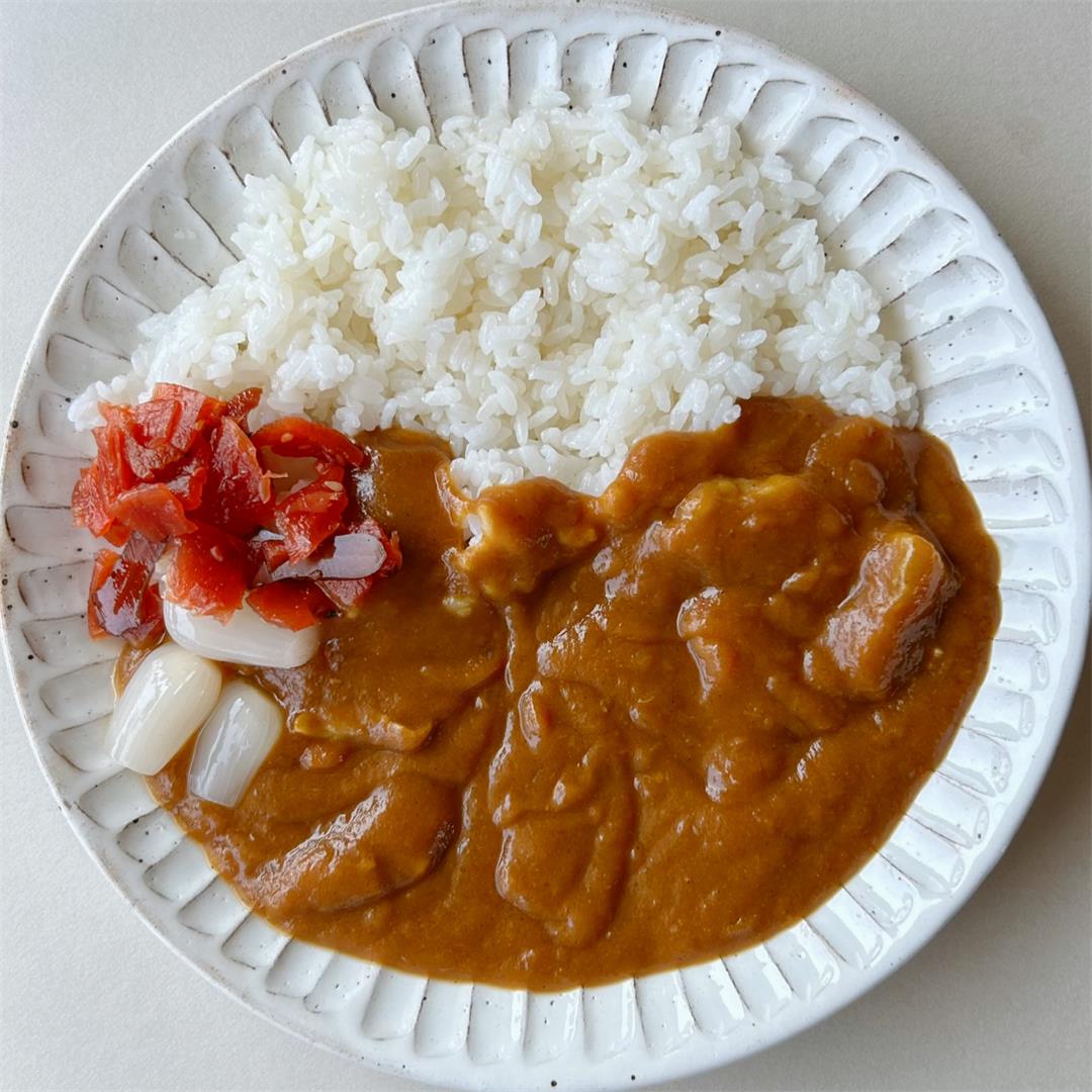 Beef tendon curry (gyusuji curry)