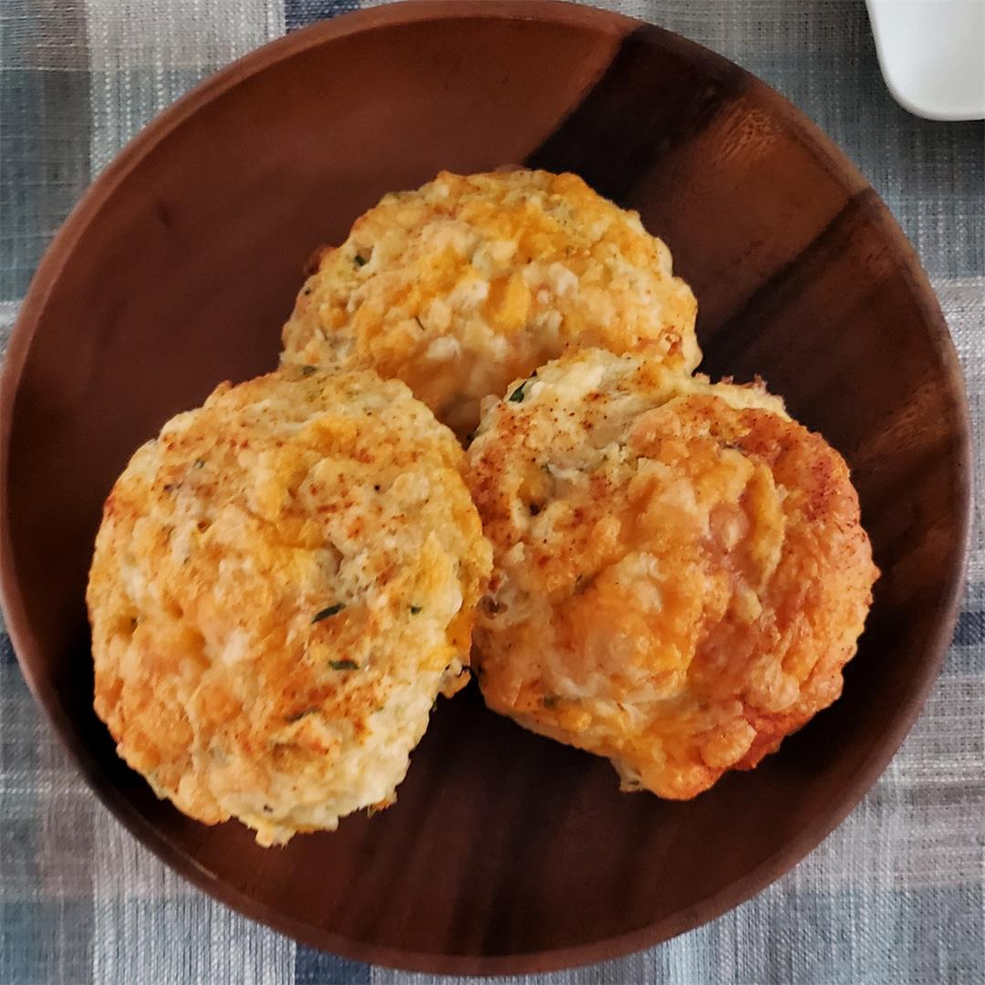 Cheese and chives scones