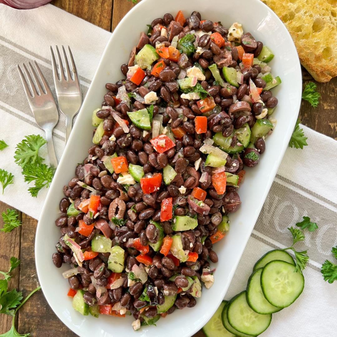 Mediterranean Black Bean Salad | HEART-HEALTHY 10 Minute Recipe