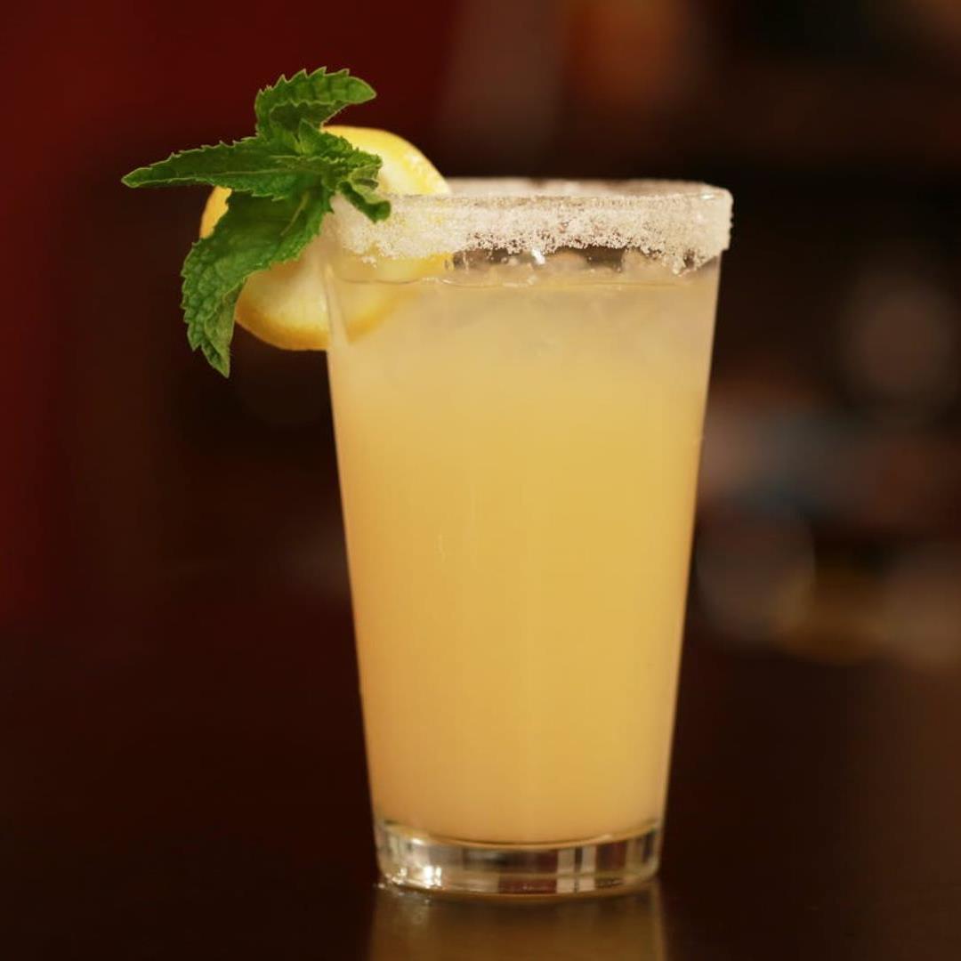 Betty Bees Hot Honey Bee Sting Margarita