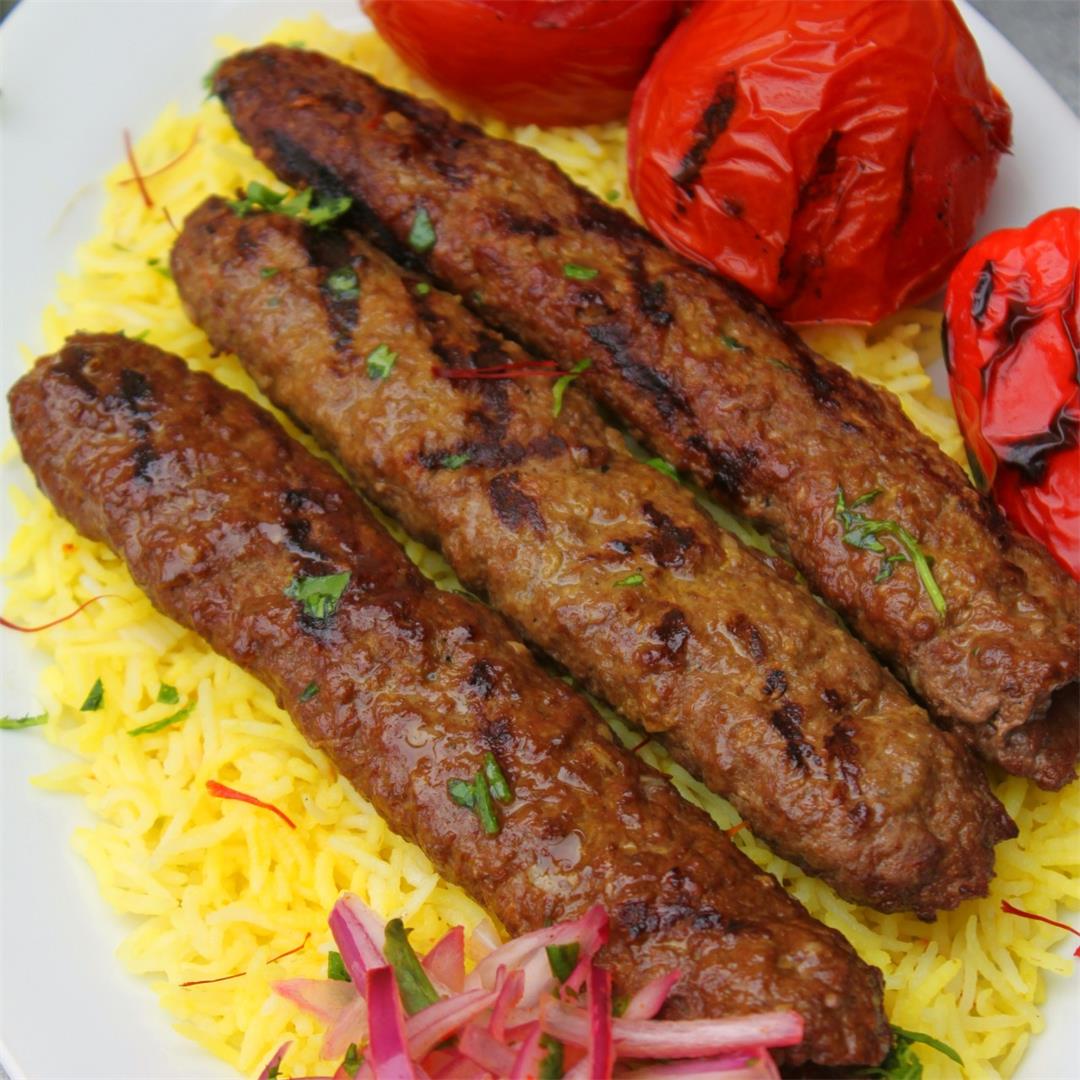 Kebab Koobideh ( Persian Ground Meat Kebabs)