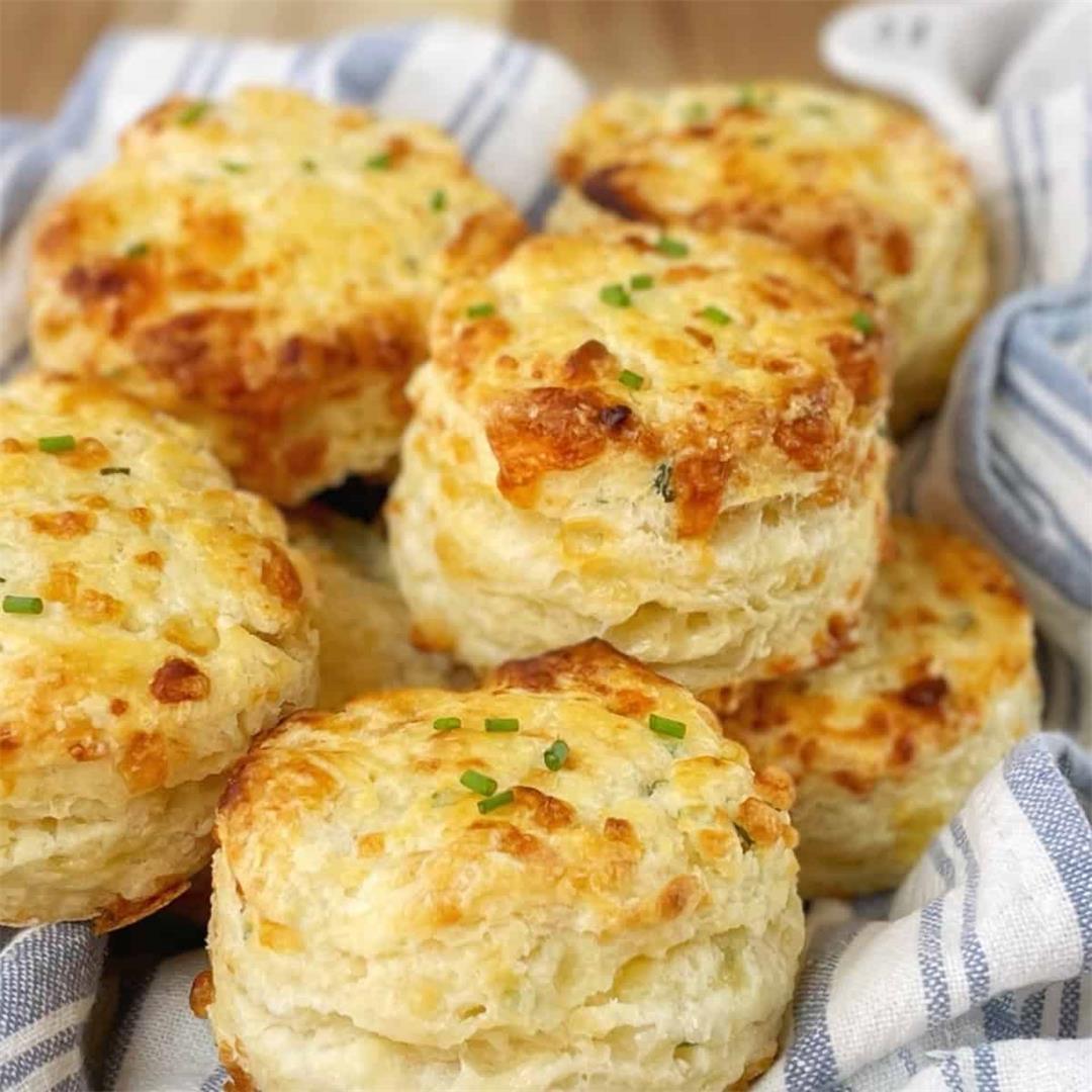 Cheese and Chive Scones Recipe